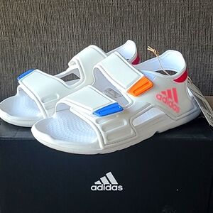 NEW adidas unisex-child Altaswim size 12